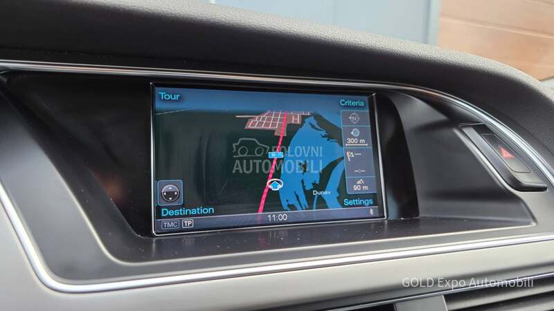 Audi A4 2.0S-Line FUL OPTION