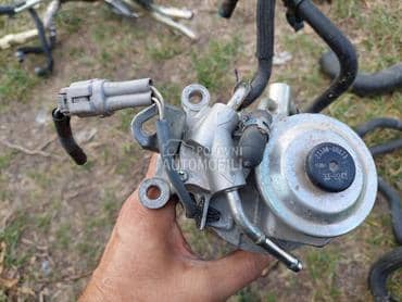 Nosač filtera goriva za Toyota Auris