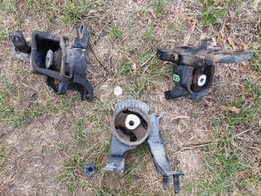 Nosači motora za Toyota Auris