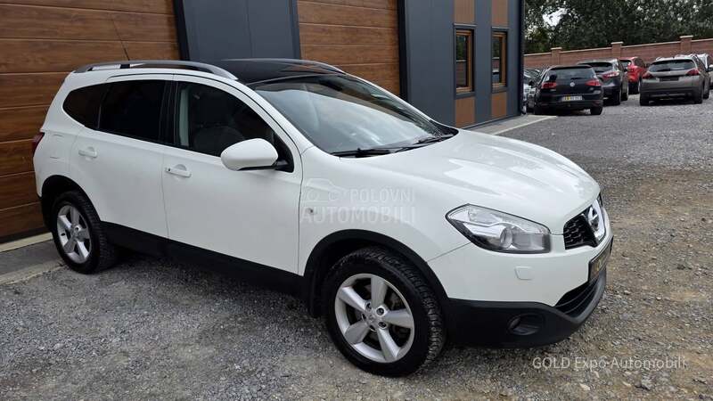 Nissan Qashqai + 2 2.0DCi FUL TEKNA 4x4