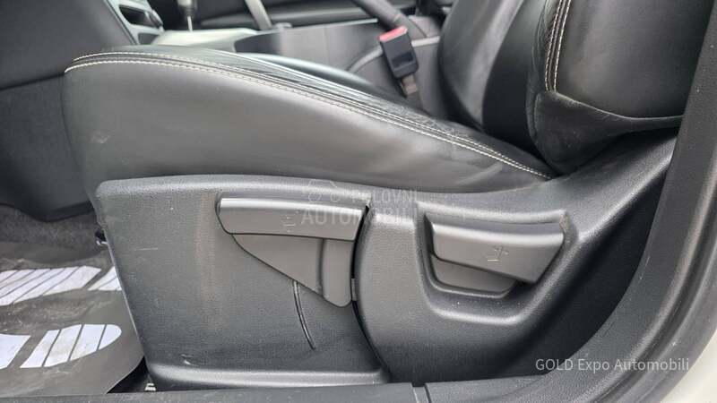 Nissan Qashqai + 2 2.0DCi FUL TEKNA 4x4