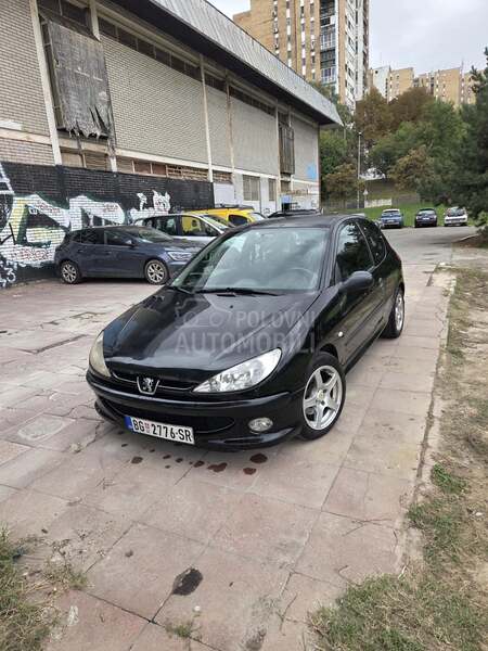 Peugeot 206 1.6 16V