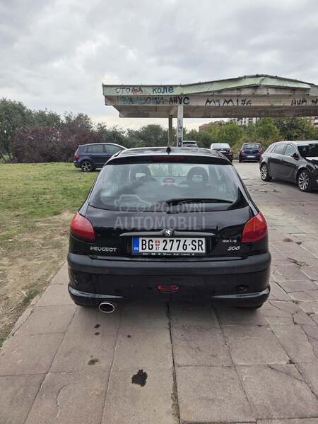 Peugeot 206 1.6 16V