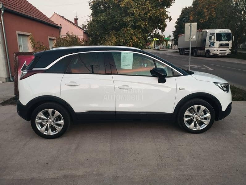 Opel Crossland X  1.2 turbo Innovation