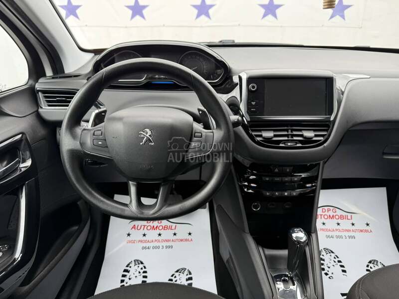 Peugeot 208 1.4HDI AUT/FUL/NAV