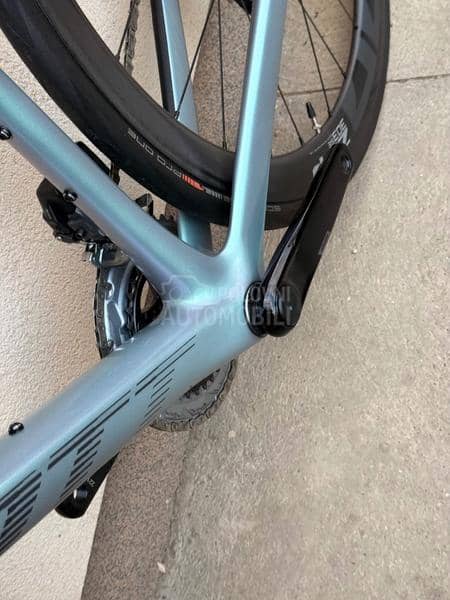 Scott Addict 28 carbon