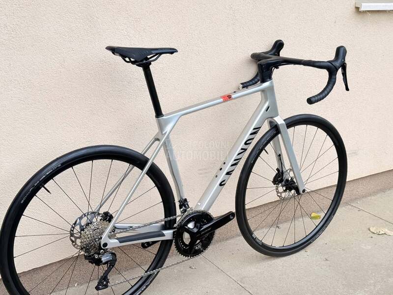 Canyon Carbon 28