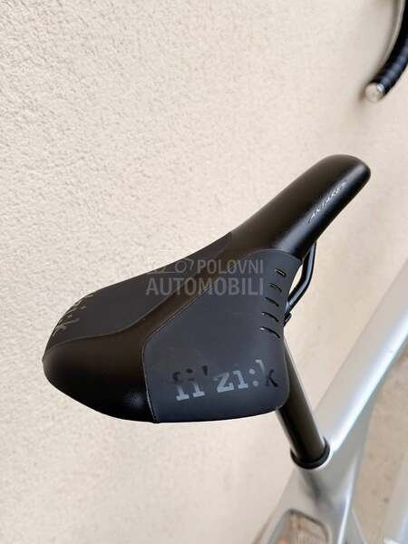 Canyon Carbon 28