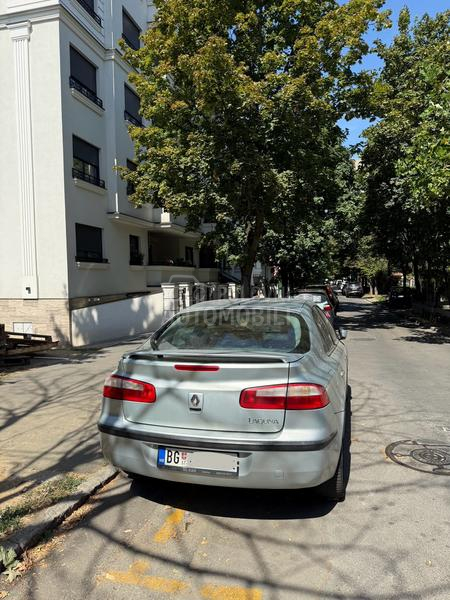 Renault Laguna 