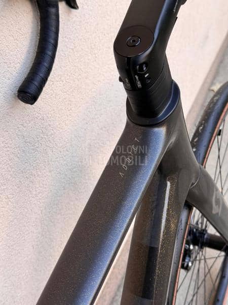 Scott Addict carbon 28