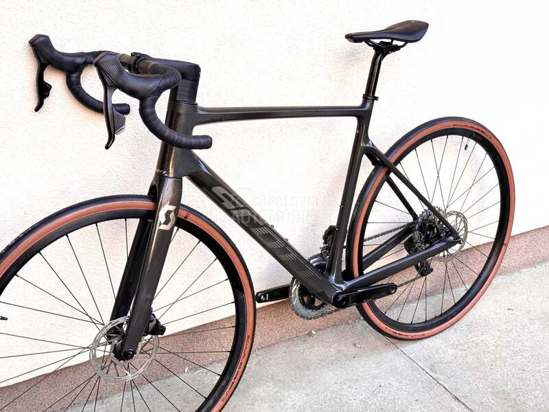 Scott Addict carbon 28