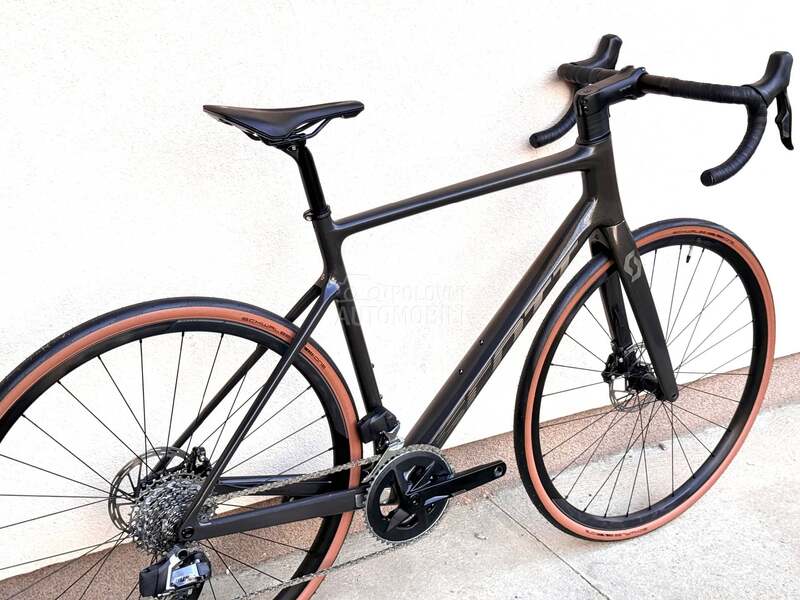 Scott Addict carbon 28