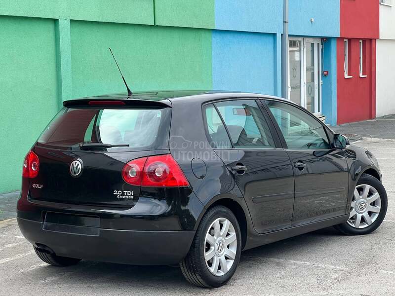 Volkswagen Golf 5 2.0TDI 4X4 S A L O N