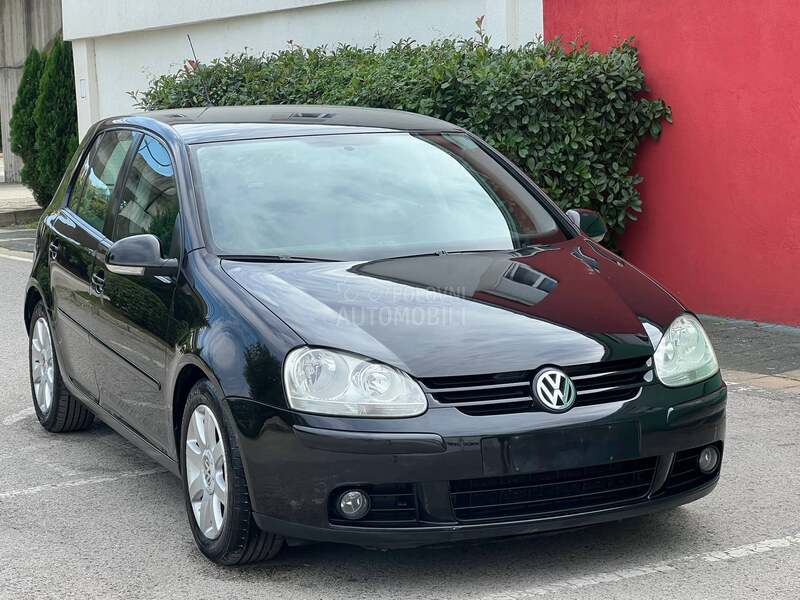 Volkswagen Golf 5 2.0TDI 4X4 S A L O N