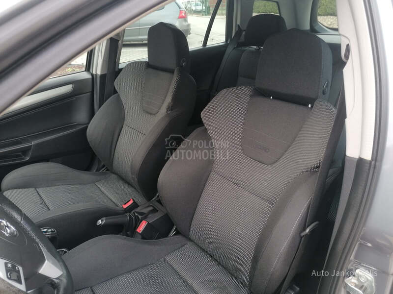 Opel Astra H 2.0i OPC SPORT CH