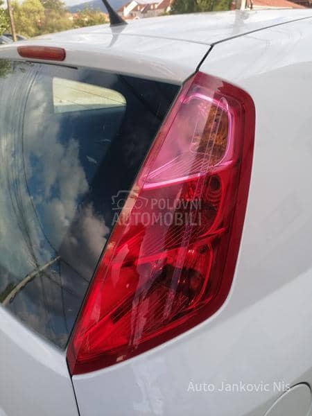 Fiat Grande Punto 1.2i ACTIVE LINE CH Fiat Grande Punto 1.2i ACTIVE LINE CH
