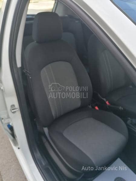 Fiat Grande Punto 1.2i ACTIVE LINE CH Fiat Grande Punto 1.2i ACTIVE LINE CH