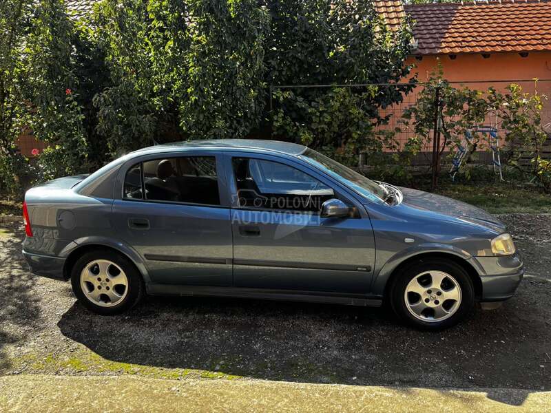 Opel Astra G 
