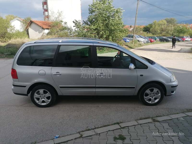 Volkswagen Sharan 2.0tdi FREESTYLE CH