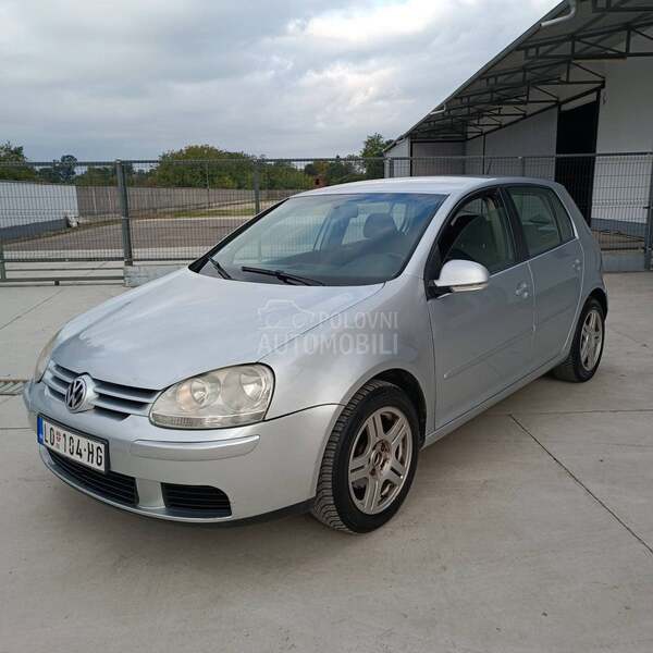 Volkswagen Golf 5 1.9//105 k s