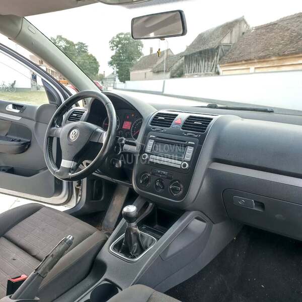 Volkswagen Golf 5 1.9//105 k s