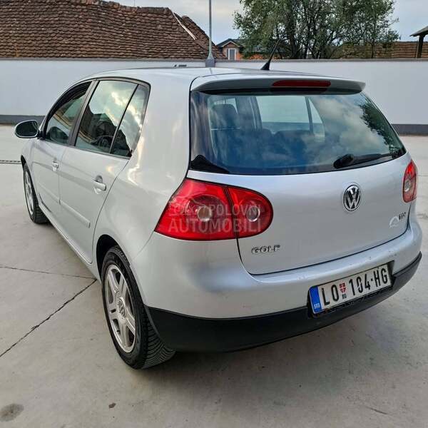 Volkswagen Golf 5 1.9//105 k s