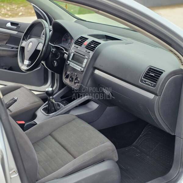 Volkswagen Golf 5 1.9//105 k s