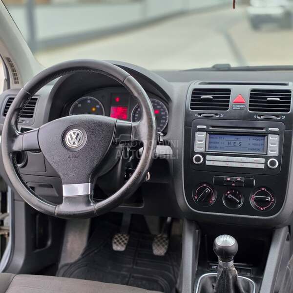 Volkswagen Golf 5 1.9//105 k s