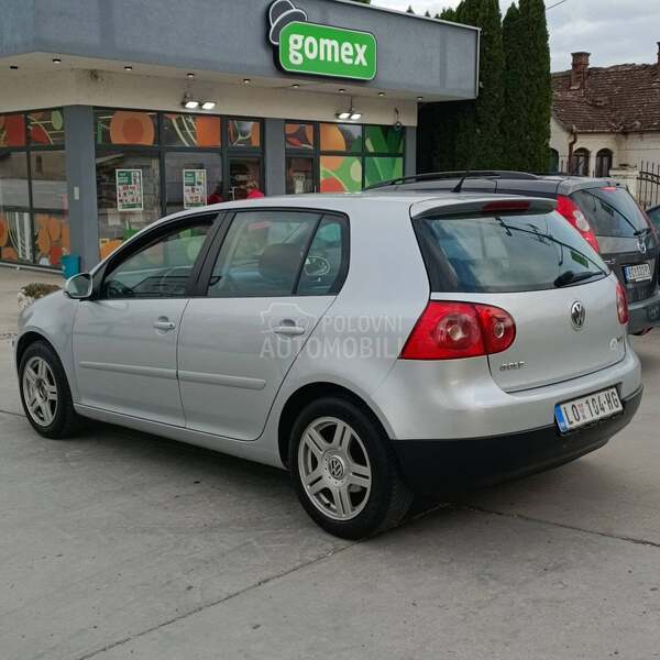 Volkswagen Golf 5 1.9//105 k s