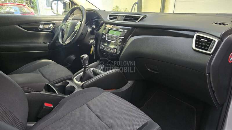 Nissan Qashqai 1.5 Nov