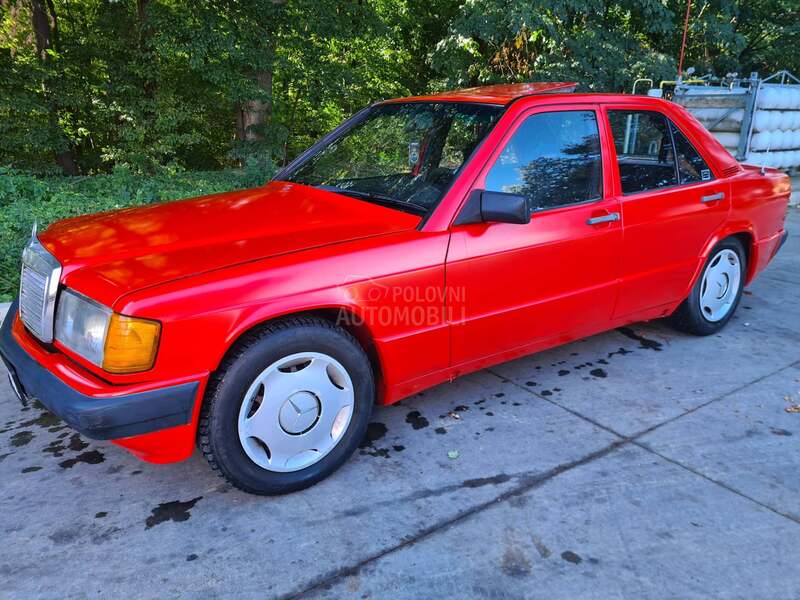 Mercedes Benz 190 2.3E