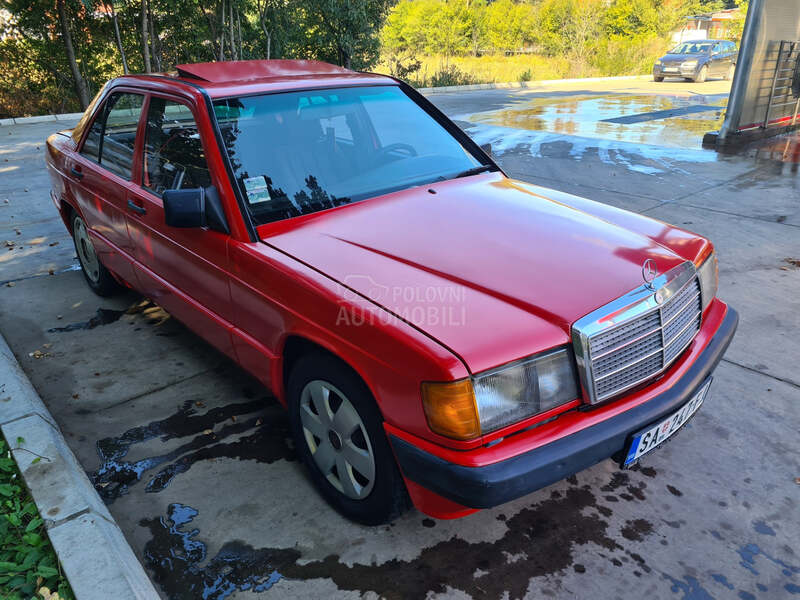 Mercedes Benz 190 2.3E