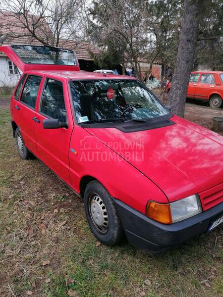 Fiat Uno 