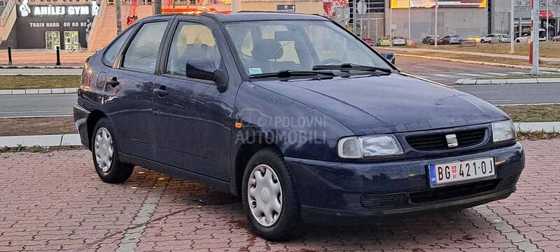 Seat Cordoba 