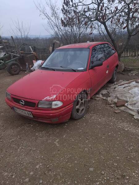 Opel Astra F 