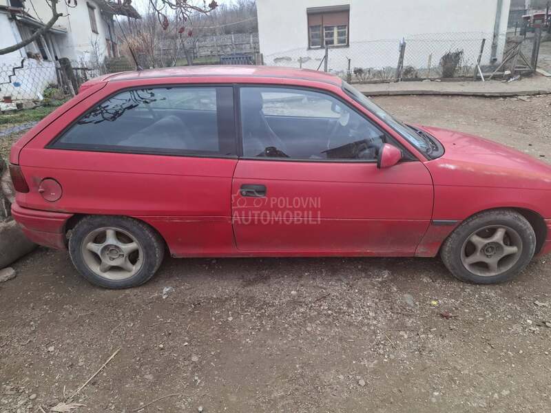 Opel Astra F 