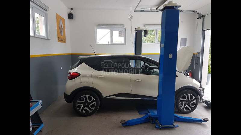 CLIO 5 DELOVI HAUBA KRILO FAR