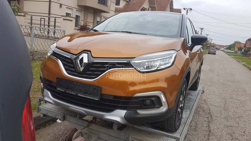 CLIO 5 DELOVI HAUBA KRILO FAR