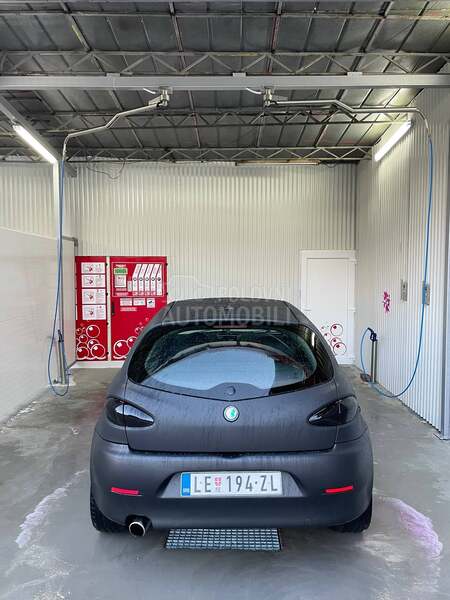 Alfa Romeo 147 JTD 16V