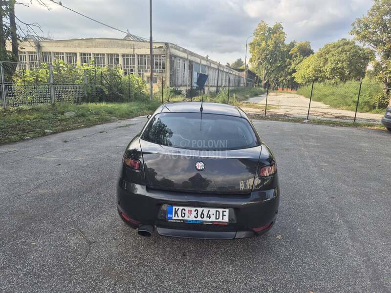 Alfa Romeo GT 
