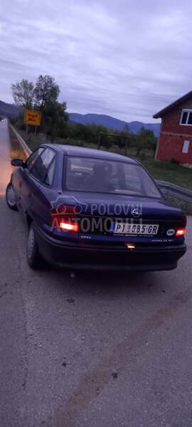 Opel Astra F 1.4