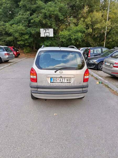 Opel Zafira 1.6