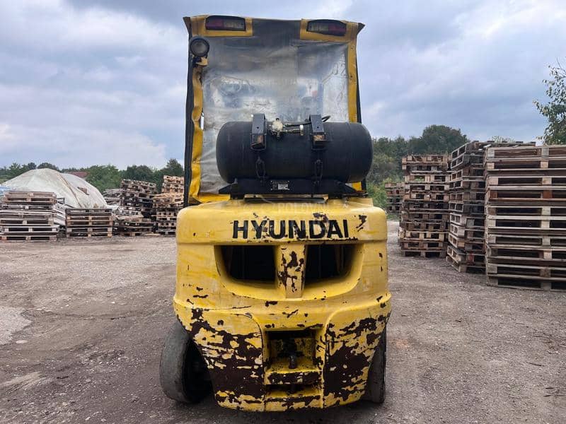 Hyundai 25L 7