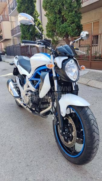 Suzuki Gladius SFV 650A