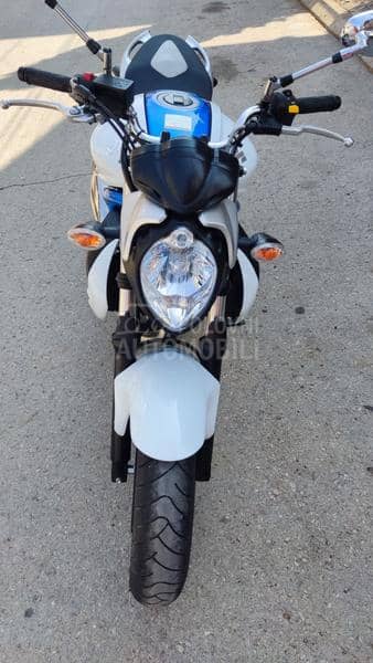 Suzuki Gladius SFV 650A