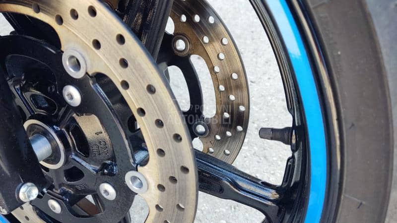 Suzuki Gladius SFV 650A