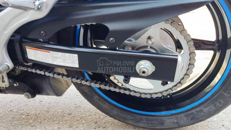 Suzuki Gladius SFV 650A