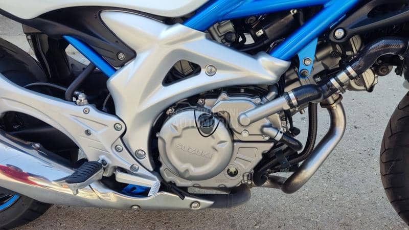 Suzuki Gladius SFV 650A
