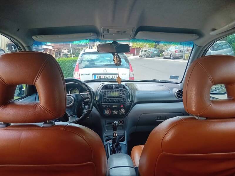 Toyota RAV 4 2.0 D4D
