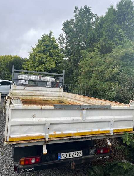 Mitsubishi Fuso canter 7c18